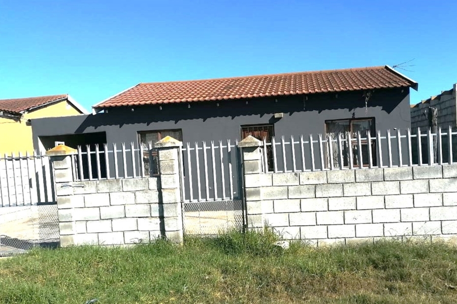 2 Bedroom Property for Sale in Kwazakhele Eastern Cape